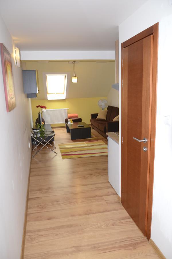 Alex Pension Presov Bagian luar foto